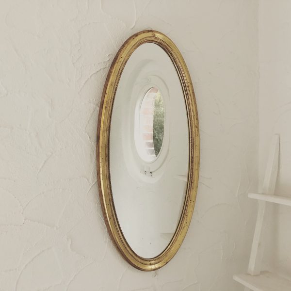 Spiegel oval Goldrahmen